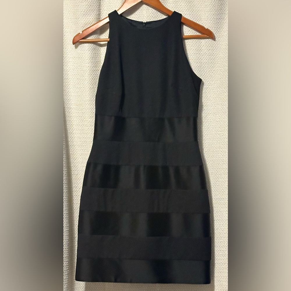 Laundry By Shelli Segal Black Striped Midi Dress